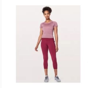 Lululemon Pace Rival Mid-rise Crop 22”. Size 8.